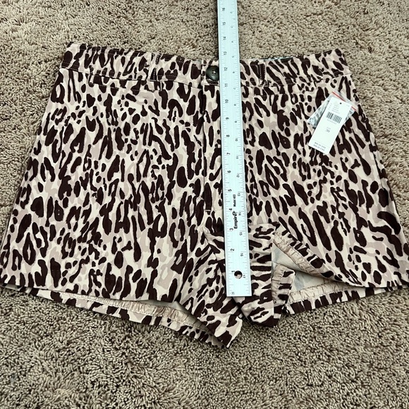 NWT new Anthropologie the ettie shorts Maeve 30 animal print brown - Picture 16 of 17